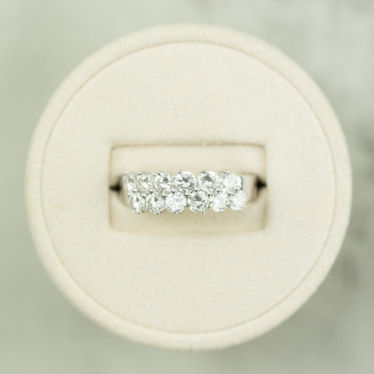 Pre Loved 1.57ct Natural Diamond 18 Karat White Gold Ring at RR Jewellers Yarm