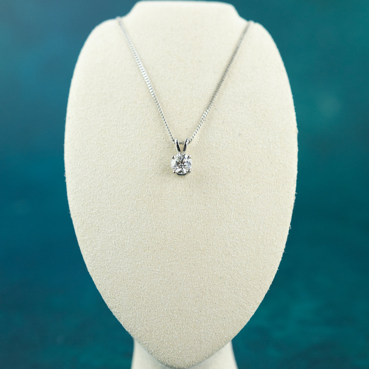 9ct white gold round brilliant 0.56ct lab diamond pendant with split bale at RR Jewellers Yarm UK