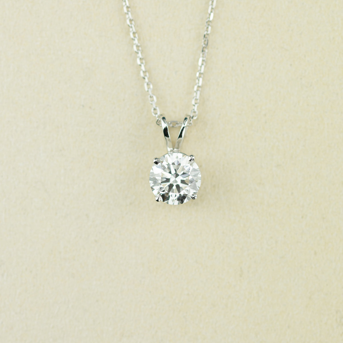 9 Karat White Gold Round Brilliant 2.03ct Lab Diamond Pendant with Split Bale at RR Jewellers UK